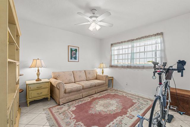 2515 NE 1st Court 4100, Boynton Beach, FL 33435