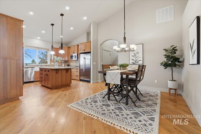 24331 Cowboy Lane, Middleton, ID 83644