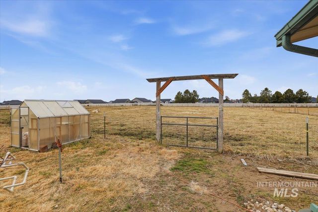 24331 Cowboy Lane, Middleton, ID 83644