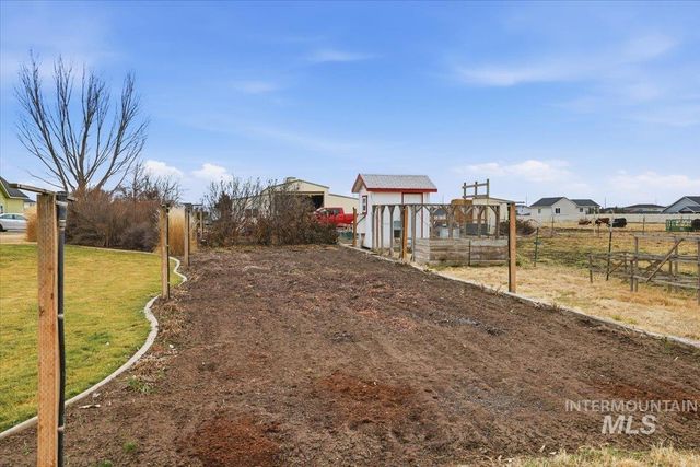 24331 Cowboy Lane, Middleton, ID 83644