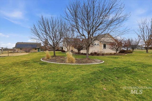 24331 Cowboy Lane, Middleton, ID 83644