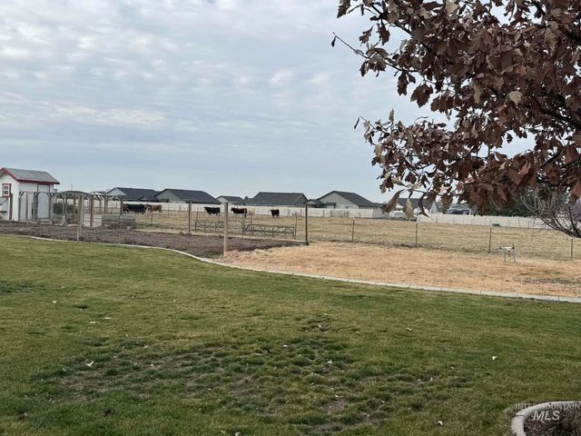 24331 Cowboy Lane, Middleton, ID 83644