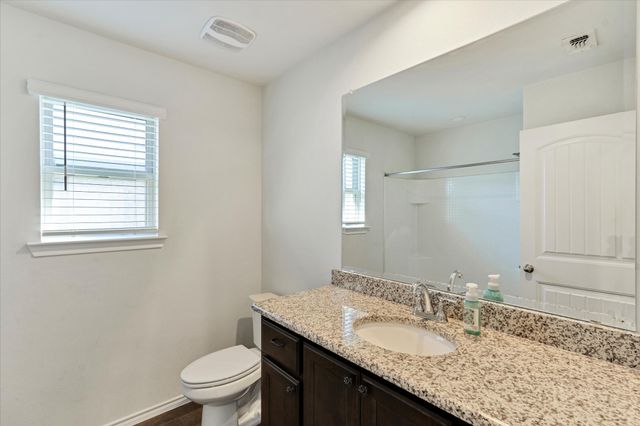 224 Cattlemans Trail, Saginaw, TX 76131