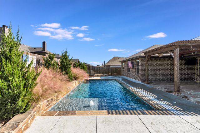 224 Cattlemans Trail, Saginaw, TX 76131