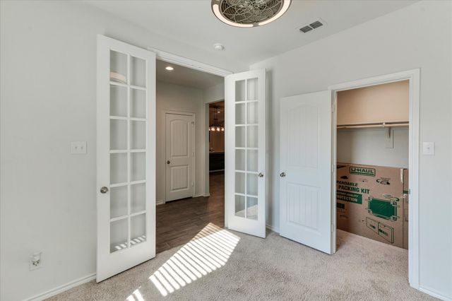 224 Cattlemans Trail, Saginaw, TX 76131