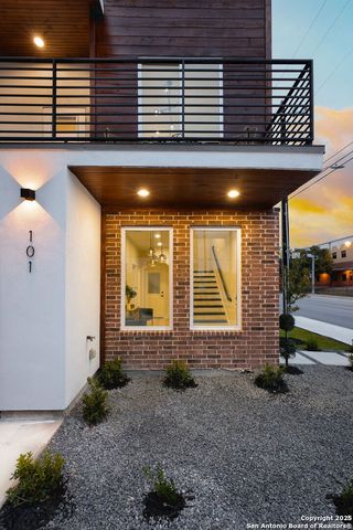 1019 S Hackberry St Unit 202, San Antonio, TX 78210