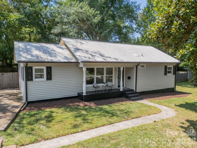 109 W Leroy Street, Fort Mill, SC 29715