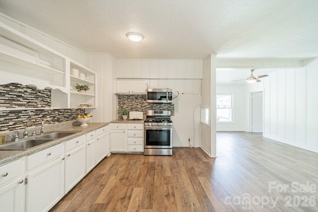109 W Leroy Street, Fort Mill, SC 29715