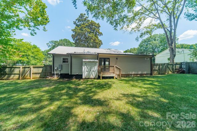 109 W Leroy Street, Fort Mill, SC 29715