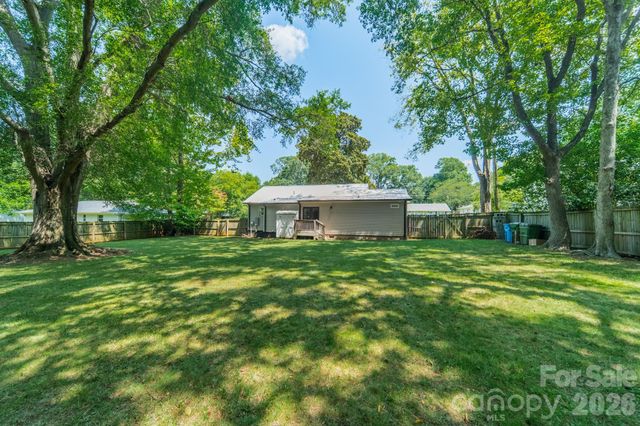 109 W Leroy Street, Fort Mill, SC 29715
