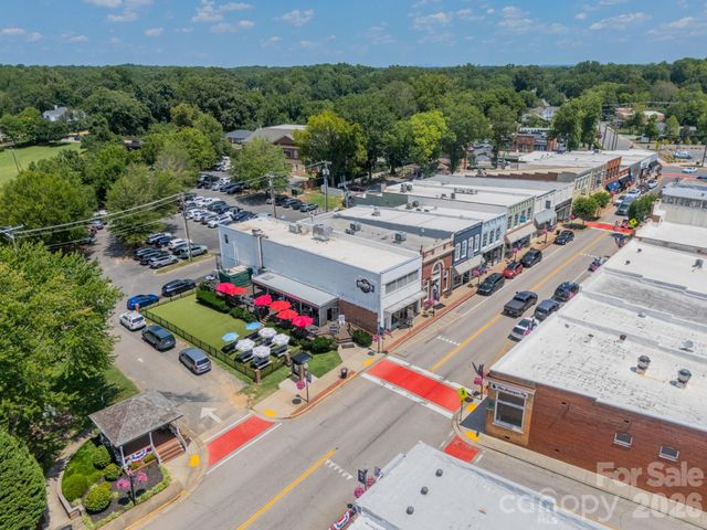 109 W Leroy Street, Fort Mill, SC 29715