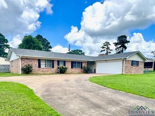 1522 Duncan Dr., Henderson, TX 75654