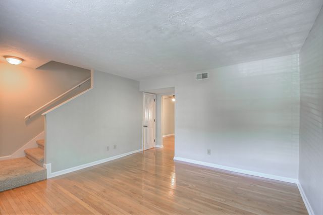 231 Thistle Ln, Hermitage, TN 37076