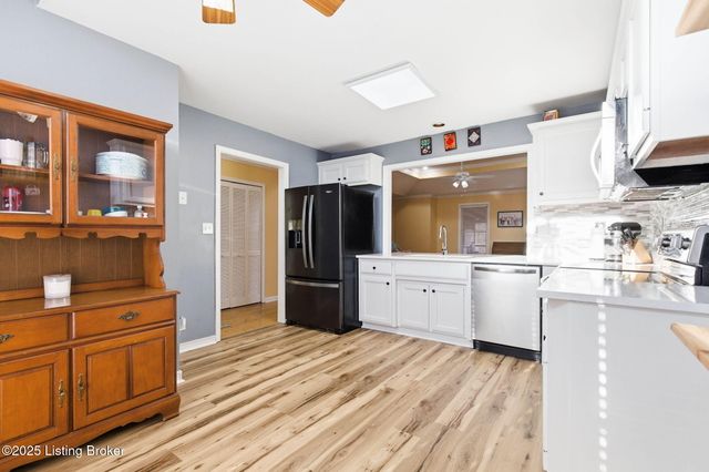 3015 Twilight Ave, Shelbyville, KY 40065