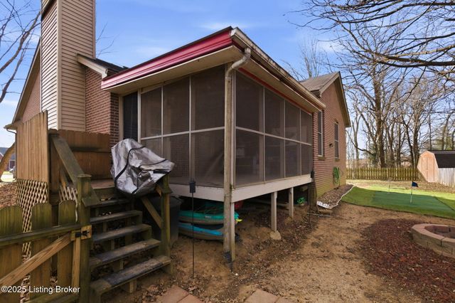 3015 Twilight Ave, Shelbyville, KY 40065