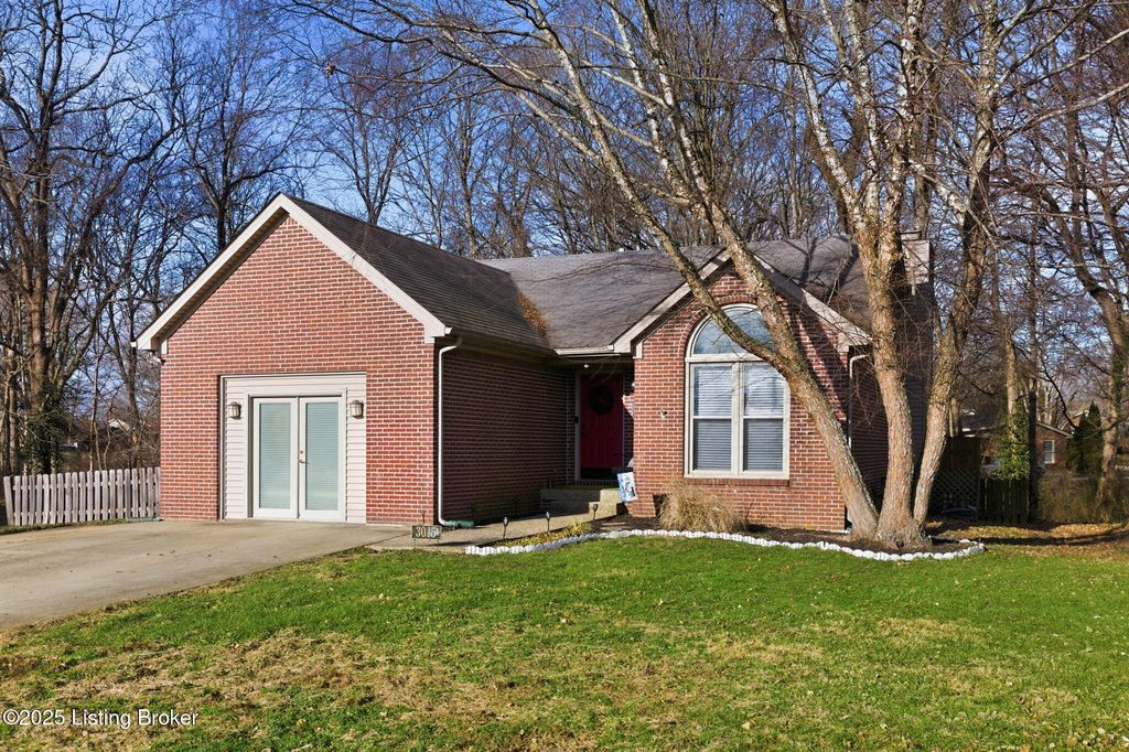 3015 Twilight Ave, Shelbyville, KY 40065