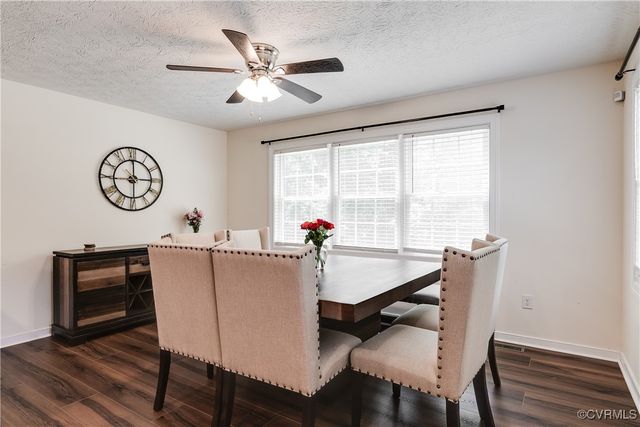4721 Red Coach Ln, Sandston, VA 23150