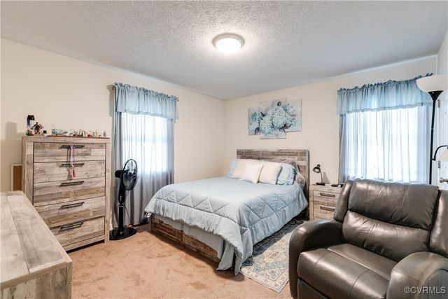 4721 Red Coach Ln, Sandston, VA 23150
