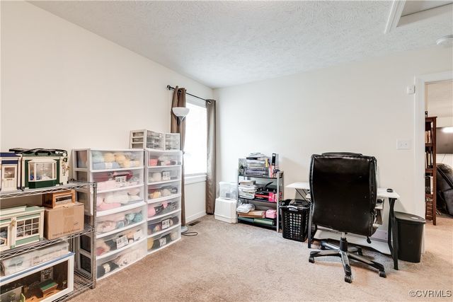 4721 Red Coach Ln, Sandston, VA 23150