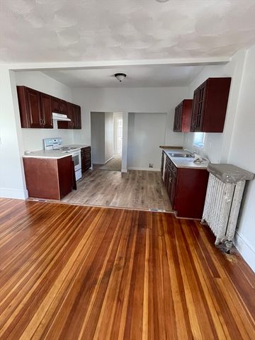 1190 Warren Ave 2, Brockton, MA 02301