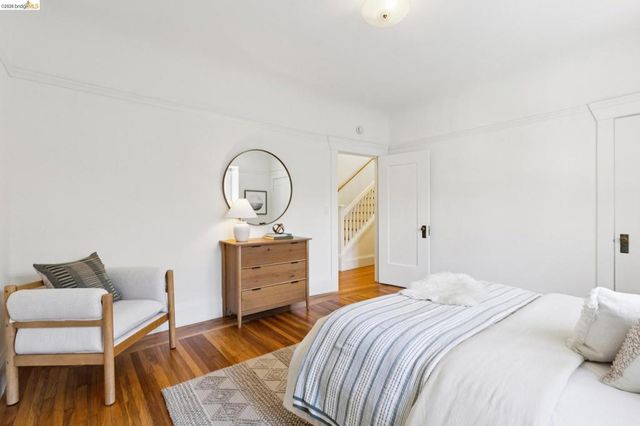 5633 Oak Grove Ave, Oakland, CA 94618