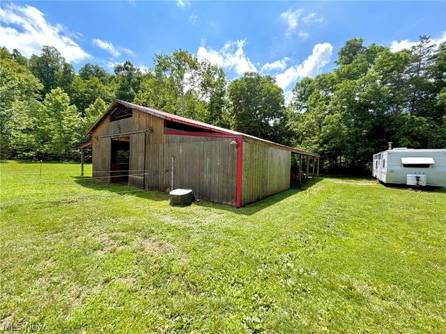 3936 Laurel Creek Road, Waverly, WV 26184