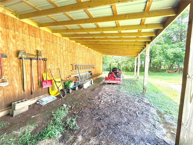 3936 Laurel Creek Road, Waverly, WV 26184