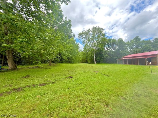 3936 Laurel Creek Road, Waverly, WV 26184