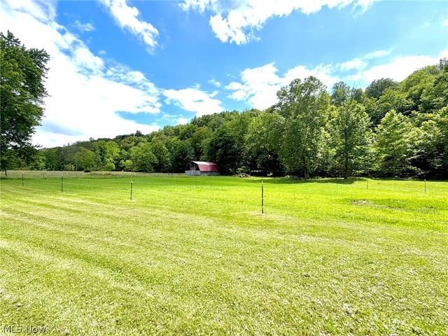 3936 Laurel Creek Road, Waverly, WV 26184