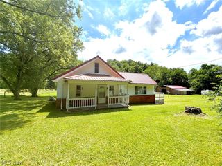 3936 Laurel Creek Road, Waverly, WV 26184