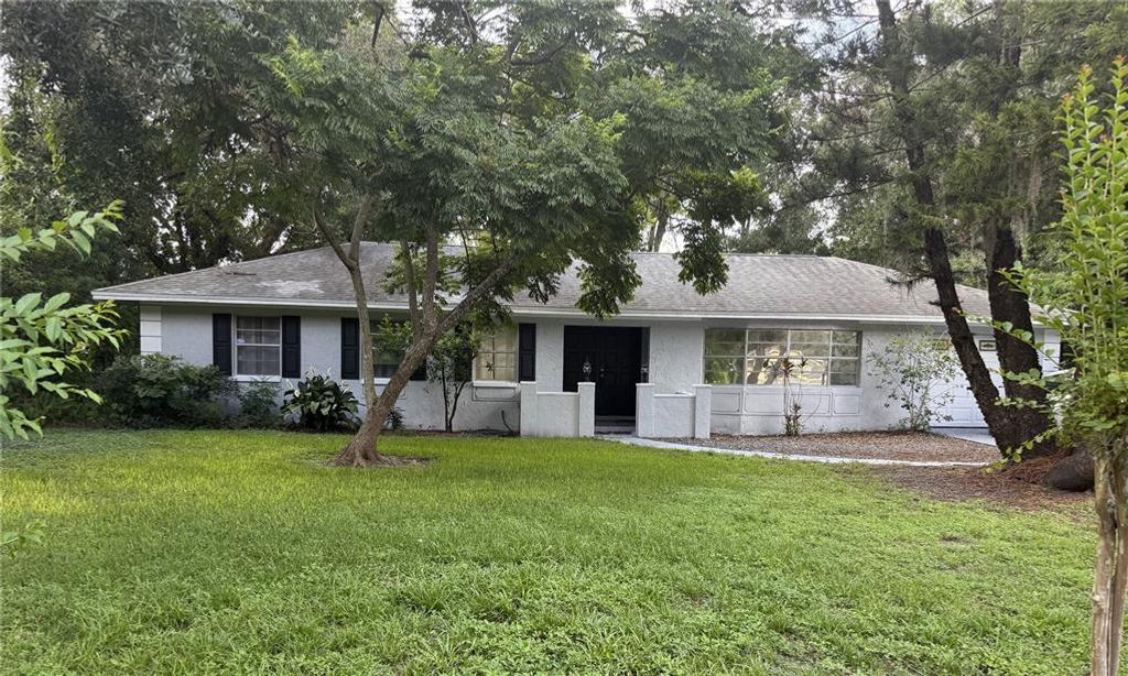 2007 RUSSELL DRIVE, Tampa, FL 33618