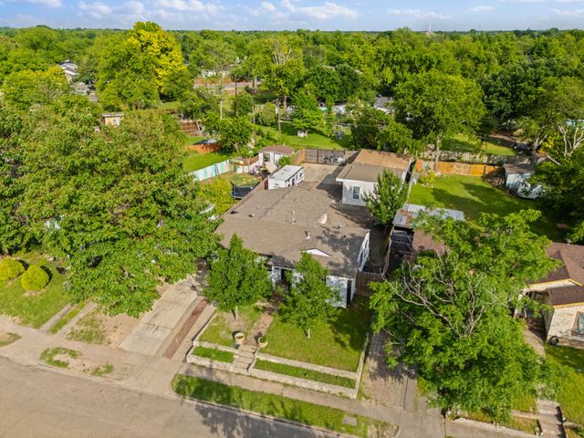 1736 Kirkwood Drive, Garland, TX 75041