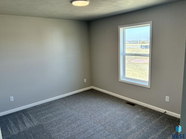 2200 E Bergen Cir Circle, Brandon, SD 57005