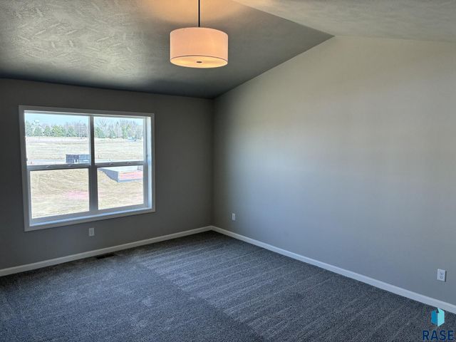 2200 E Bergen Cir Circle, Brandon, SD 57005