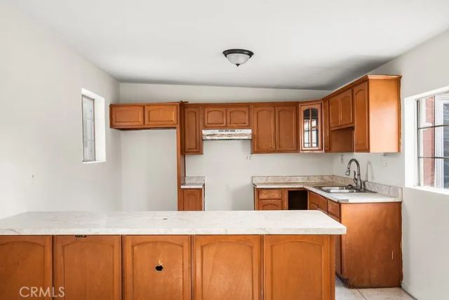 10933 Sampson Avenue, Lynwood, CA 90262