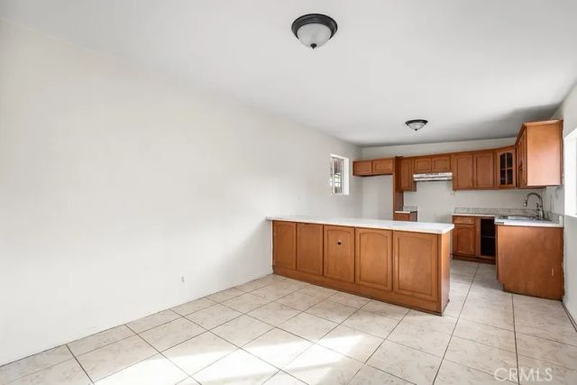 10933 Sampson Avenue, Lynwood, CA 90262