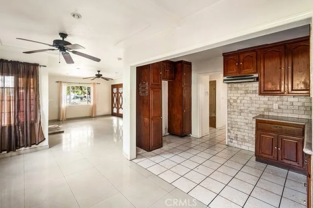 10933 Sampson Avenue, Lynwood, CA 90262