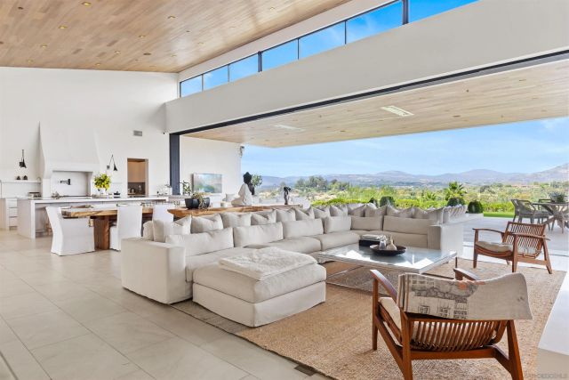 5516 LA CRESCENTA, Rancho Santa Fe, CA 92067