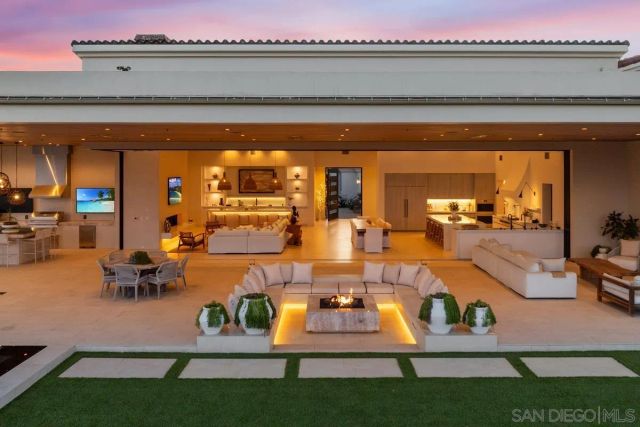 5516 LA CRESCENTA, Rancho Santa Fe, CA 92067
