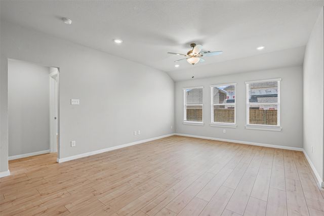 1324 Water Canna Dr, Justin, TX 76247