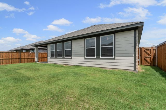 1324 Water Canna Dr, Justin, TX 76247
