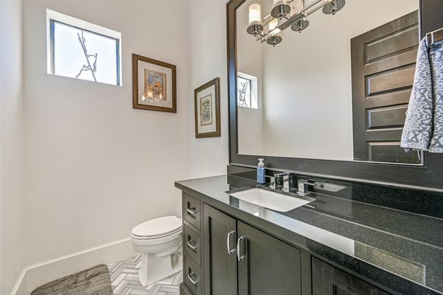 503 W Clay Street, Houston, TX 77019