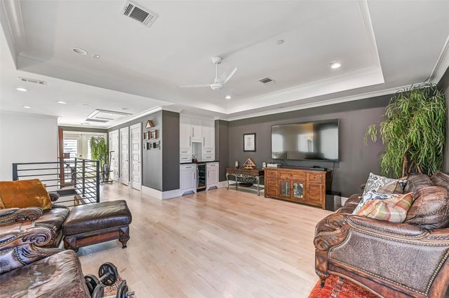 503 W Clay Street, Houston, TX 77019