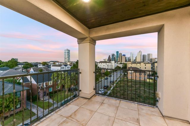 503 W Clay Street, Houston, TX 77019