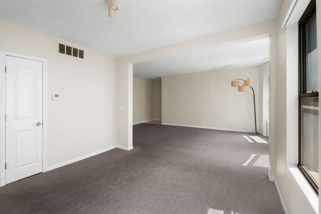 4523.5 S Drexel Boulevard 2W, Chicago, IL 60653