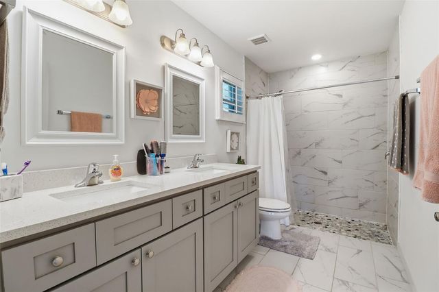 117 PAXTON STREET, Lehigh Acres, FL 33974