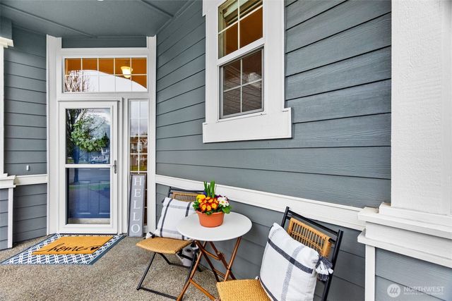 5009 Chambers Creek Loop SE, Olympia, WA 98501