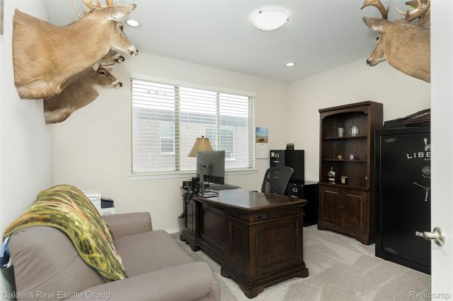 17723 Merganser Drive, Clinton Charter Township, MI 48038