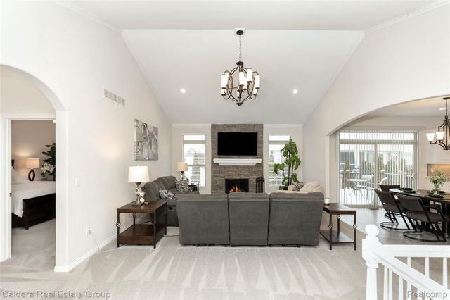 17723 Merganser Drive, Clinton Charter Township, MI 48038