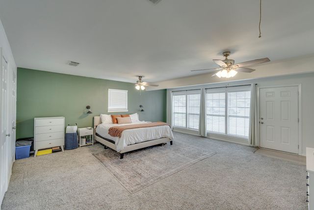 1425 Ridgecrest Drive, Midlothian, TX 76065